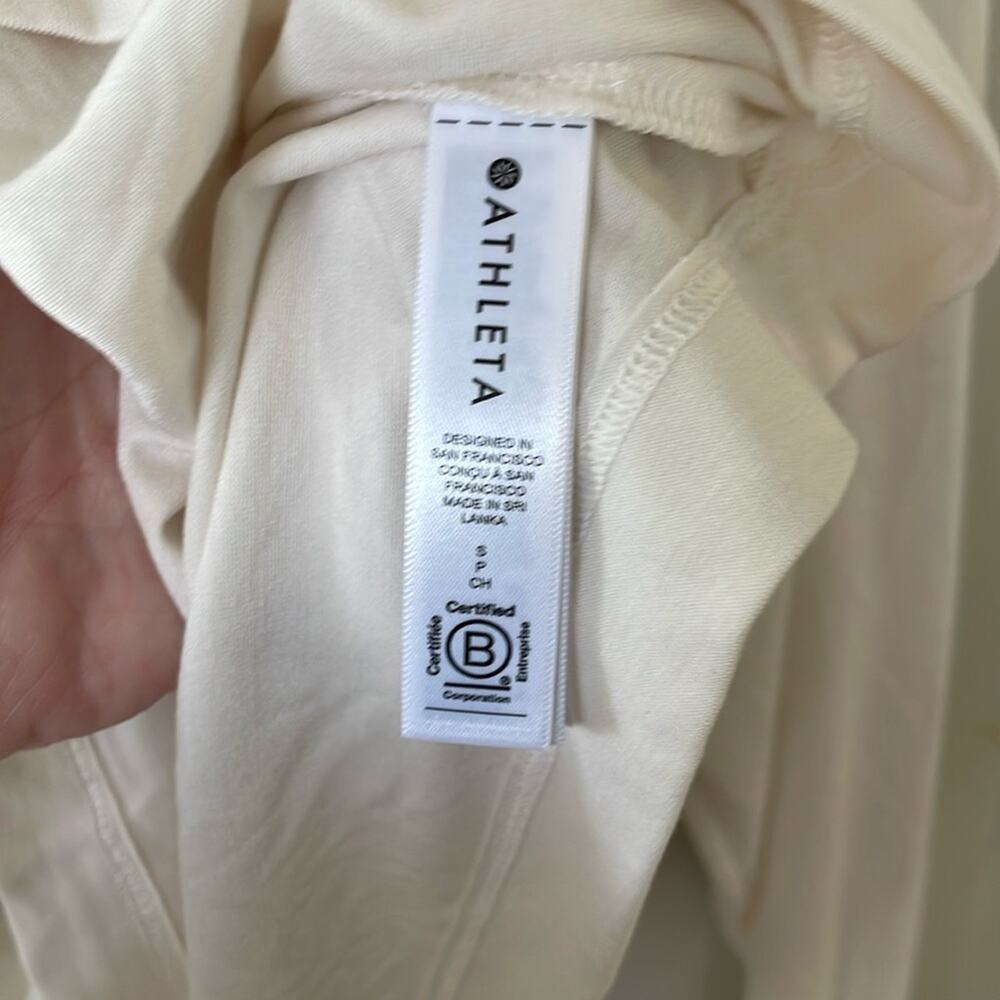 ATHLETA Beige Crewneck Athletic Yoga Long-Sleeve Size Small - Picture 3 of 6